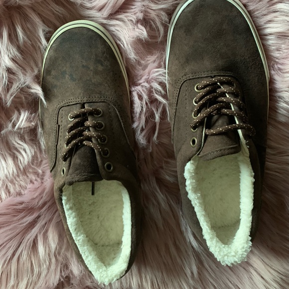 Suede Vans Faux Fur Lining Size 8 - Picture 2 of 8